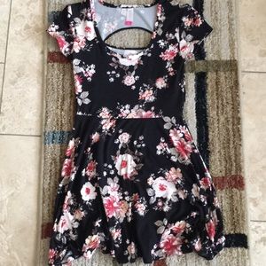 Floral skater dress!